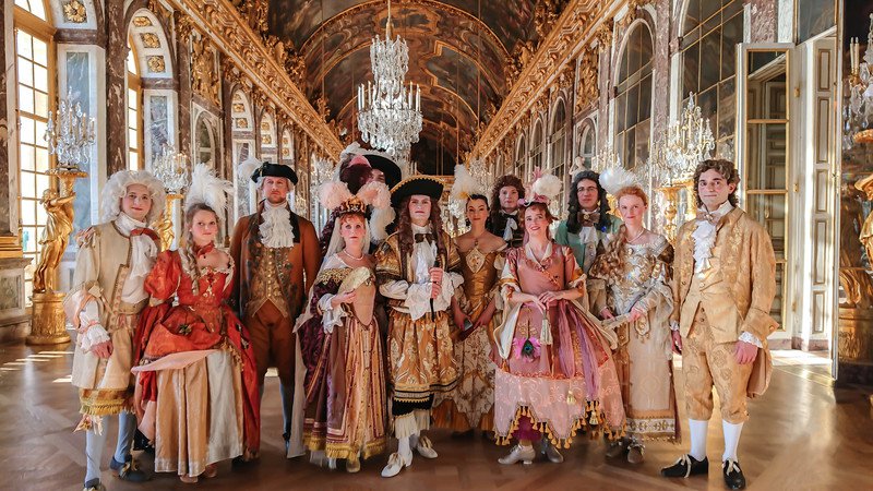 LES PLAISIRS DE VERSAILLES M. A. CHARPENTIER